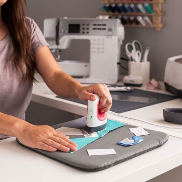 EasyPress MiniTM, Raspberry + Essentials Iron -On Bundle - Image 3
