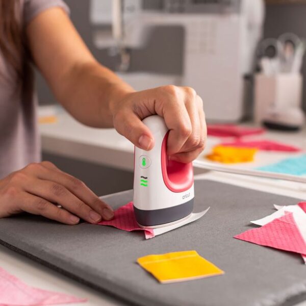 EasyPress MiniTM, Raspberry + Essentials Iron -On Bundle - Image 2